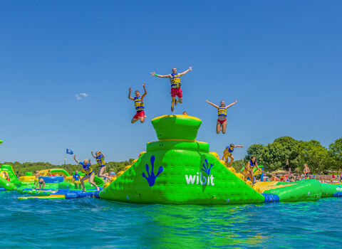 Aqua inflatable Park Lloretcover